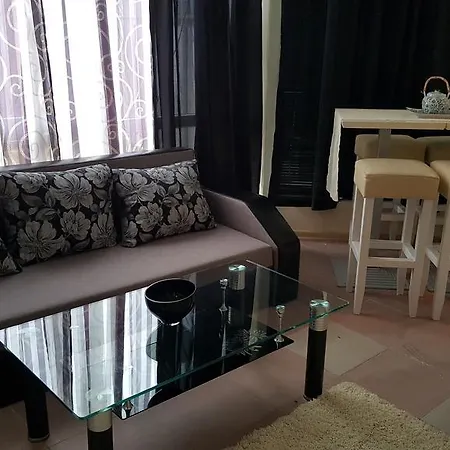Apart Diva 3* Golden Sands